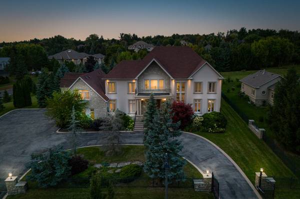 76 Forest Heights BLVD, Vaughan, ON L0J 1C0