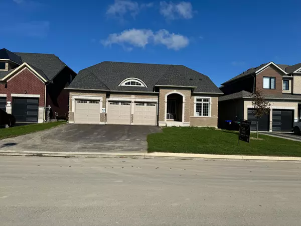 42 Magnolia AVE, Simcoe, ON L0G 1W0