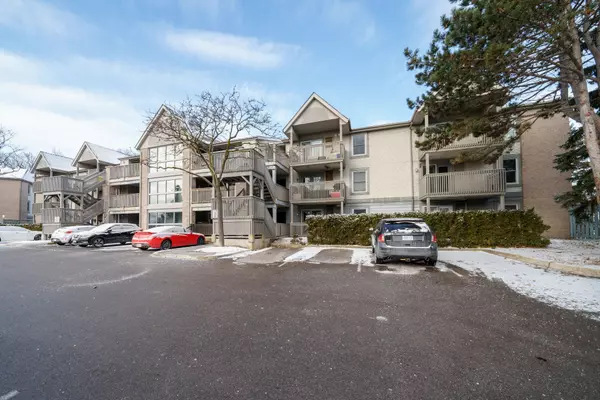 Burlington, ON L7M 4C4,2040 Cleaver AVE #310