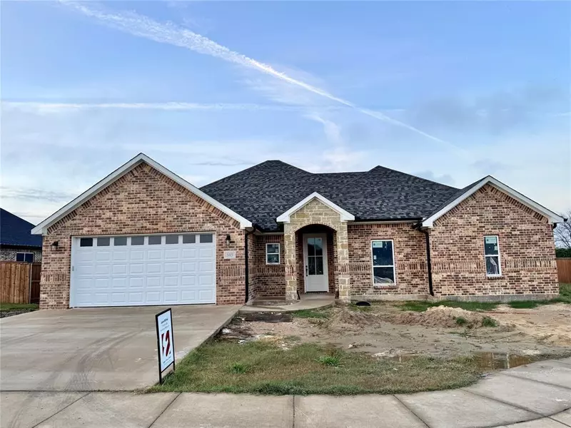 515 Limestone Circle, Mabank, TX 75147