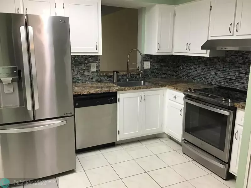 7561 NW 1st St  #203, Margate, FL 33063