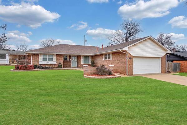 1221 N Kansas Street, Weatherford, OK 73096