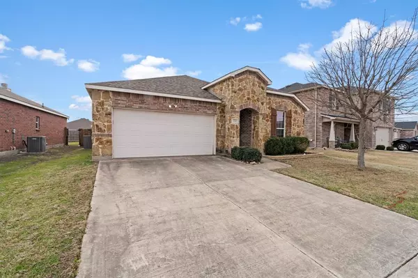 Fort Worth, TX 76179,5845 Mountain Bluff Drive