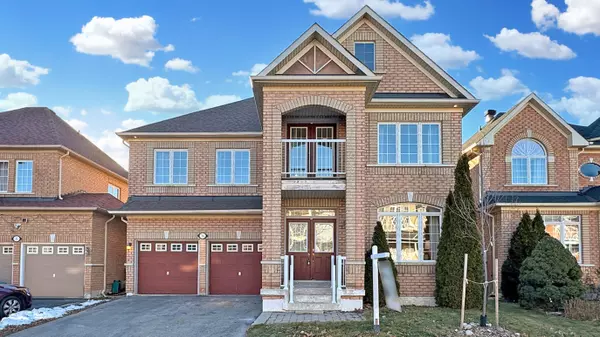 34 Ayhart ST, Markham, ON L6E 1H5