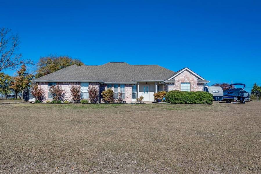 8099 Mavis Avenue, Waxahachie, TX 75167