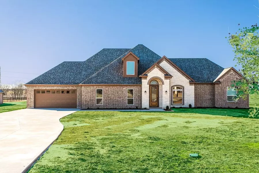 1006 Johnson Trail, Bells, TX 75414