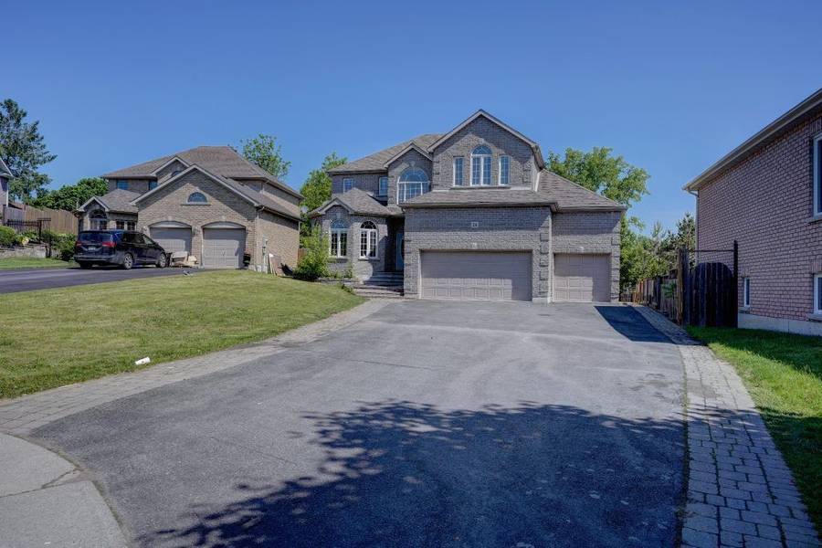 20 Magnolia CT, Hastings, ON K8P 5M7