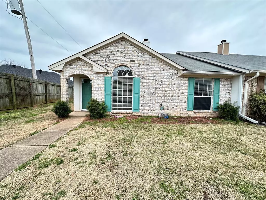 Bossier City, LA 71112,5005 Longstreet Place #65