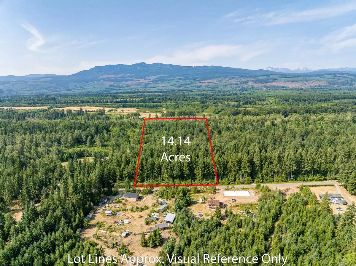 Black Creek, BC V9J 1C9,4172 Macaulay Rd