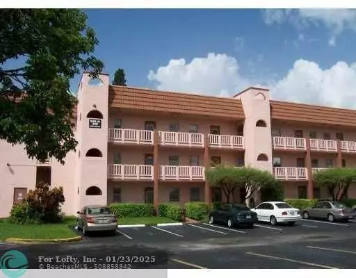 Sunrise, FL 33322,9400 Sunrise Lakes Blvd  #310