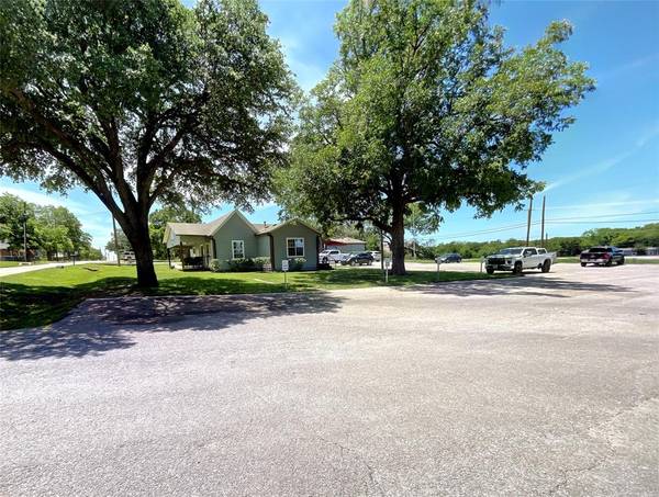 Argyle, TX 76226,709 CYPRESS Street