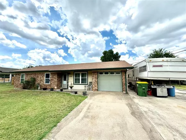 Granbury, TX 76049,4506 Azalea Drive