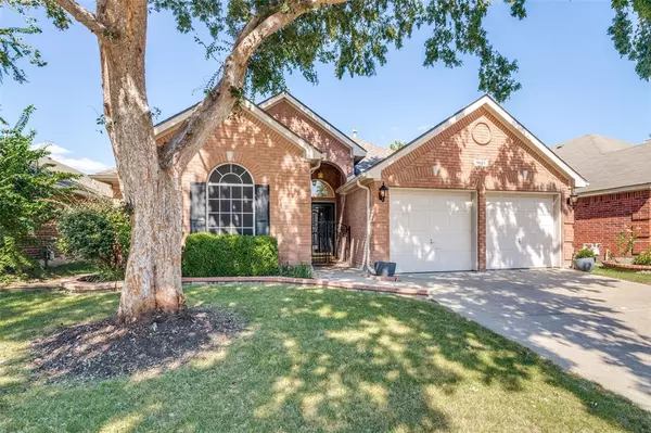 6105 HILLSIDE Lane, Sachse, TX 75048