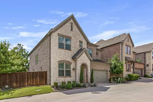 Dallas, TX 75231,9178 Rock Daisy Court