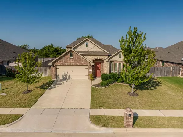 5617 Park View Drive, Midlothian, TX 76065