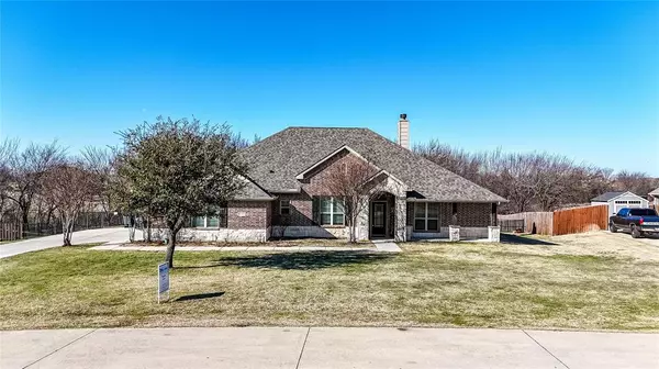 110 Cheyenne Trail S, Newark, TX 76071