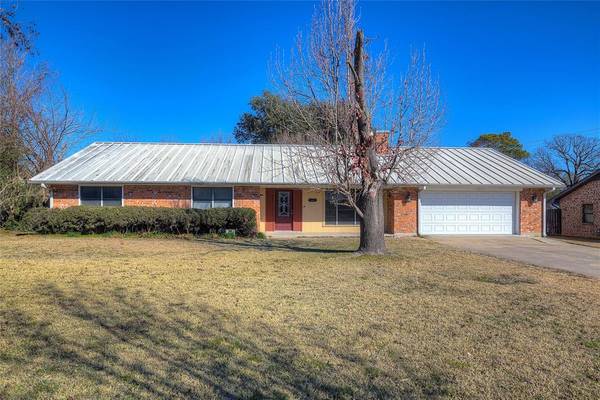 1441 College Street, Sulphur Springs, TX 75482