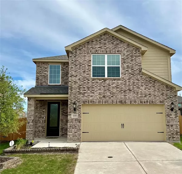 1217 Ginsburg Lane, Princeton, TX 75407