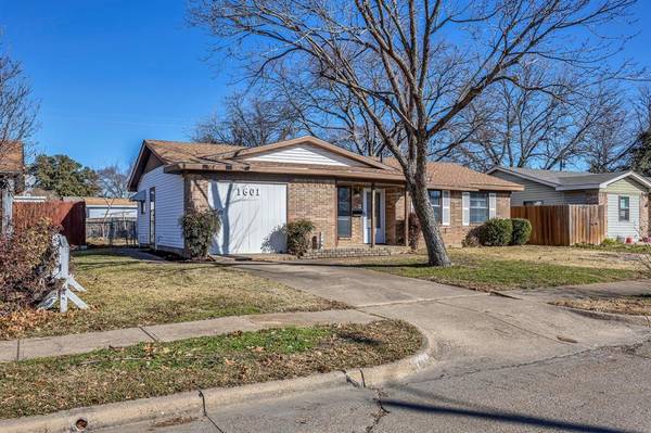 Garland, TX 75042,1601 Meadowcrest Drive