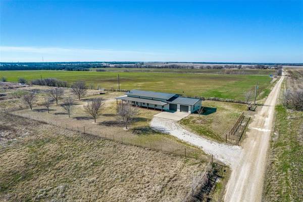 623 County Road 3130, Bonham, TX 75418