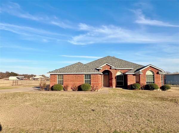 104 Cinnamon Court, Weatherford, TX 76088