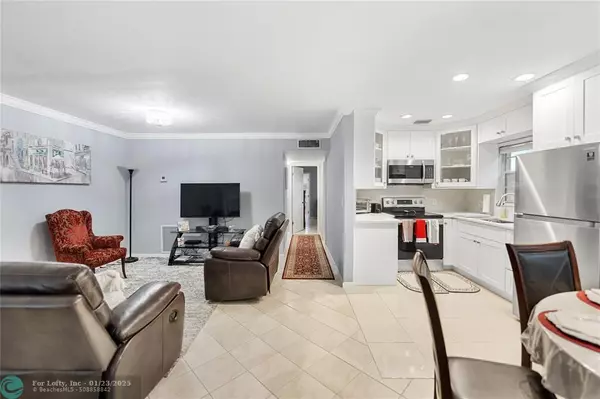 Deerfield Beach, FL 33442,160 WESTBURY I  #160