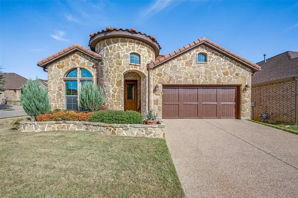 2901 Bella Lago Drive, Denton, TX 76210