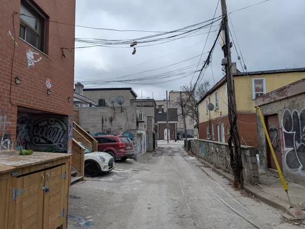 Toronto E01, ON M4L 1Z8,1448 Gerrard ST E