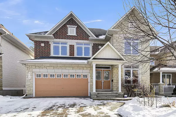 625 New Liskeard CRES, Barrhaven, ON K2J 0N4