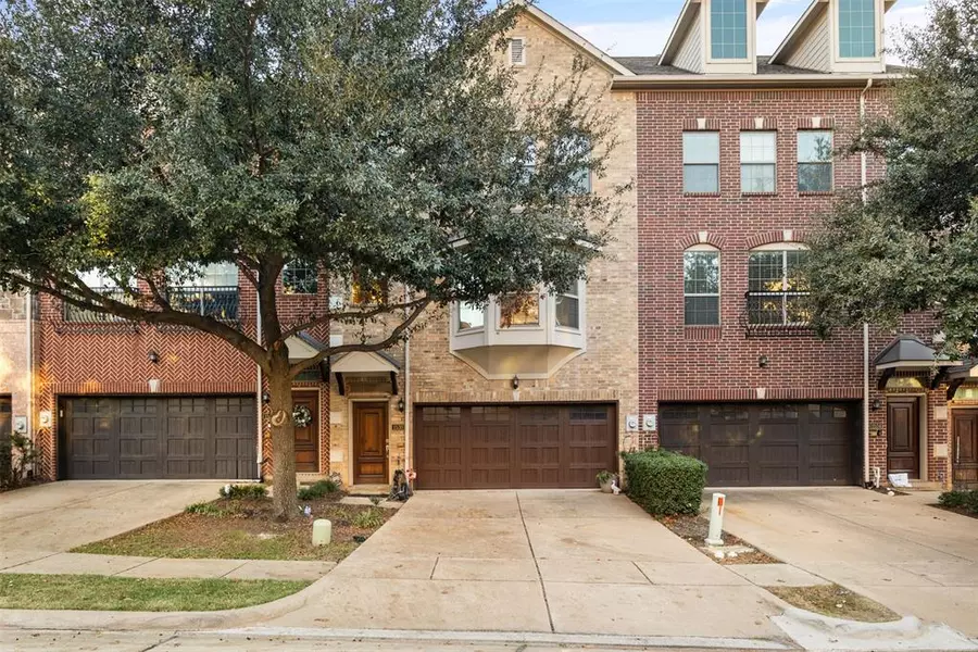 1530 Biltmore Lane, Irving, TX 75063