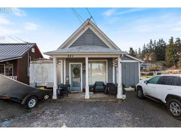 321 3RD ST, Scotts Mills, OR 97375