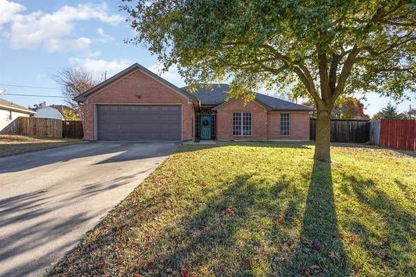 14 Connecticut Avenue, Midlothian, TX 76065