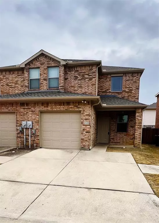 Arlington, TX 76012,2320 Aldergate Drive