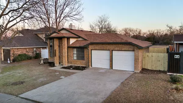 Rowlett, TX 75089,8002 Clairmont Avenue