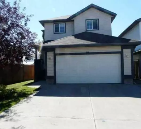 10 Coventry CRES NE, Calgary, AB T3K 4Y8