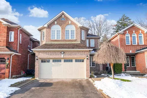 12 Berkshire CT, Whitby, ON L1R 2S4