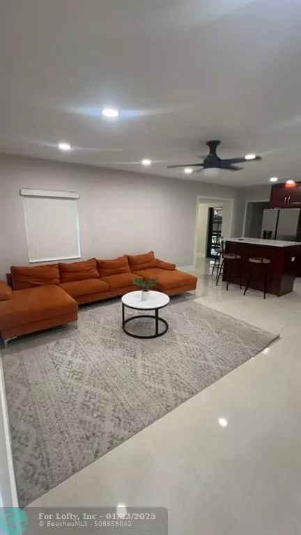 Wilton Manors, FL 33334,403 NE 27th St