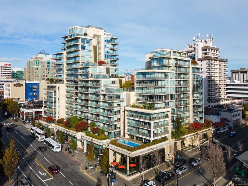 707 Courtney St #1101, Victoria, BC V8W 0A9