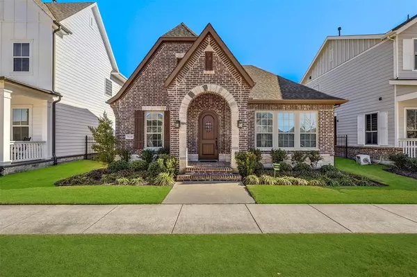 8230 Kentland Drive, Frisco, TX 75034