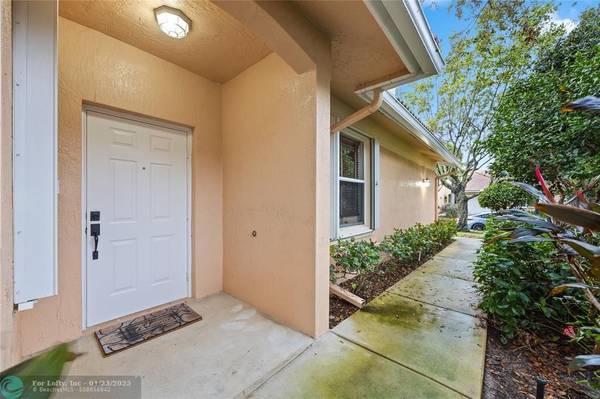 Delray Beach, FL 33445,243 Coral Trace Ln