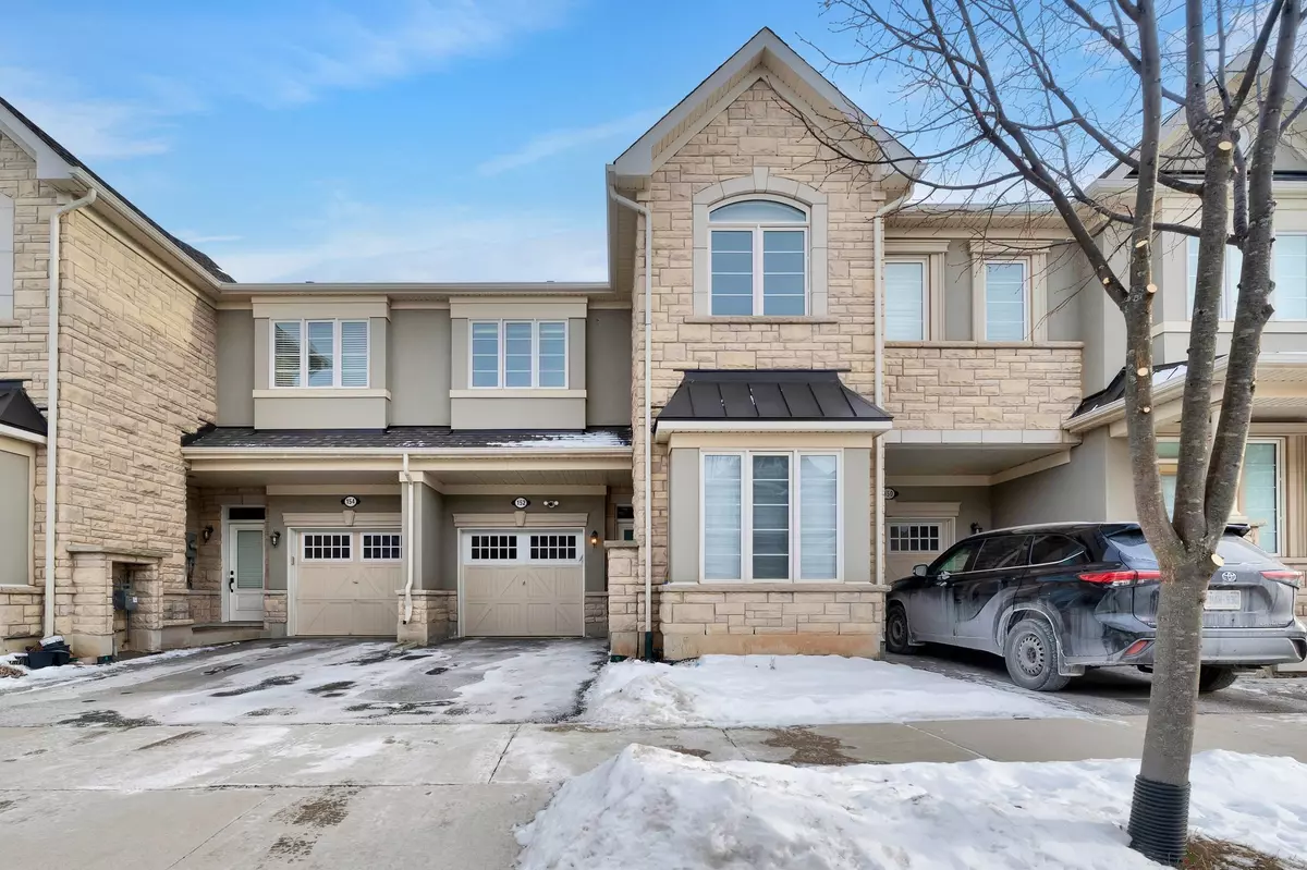 Oakville, ON L6H 7C4,152 Beaveridge AVE