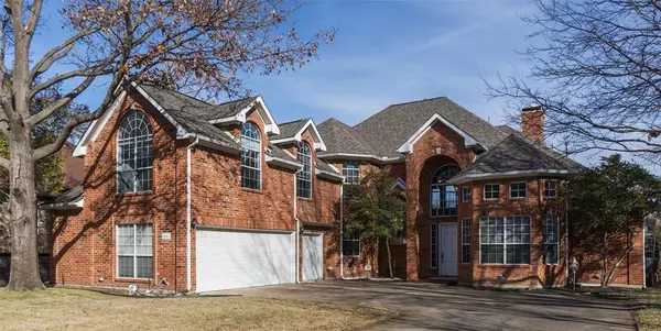 909 Hills Creek Drive, Mckinney, TX 75072