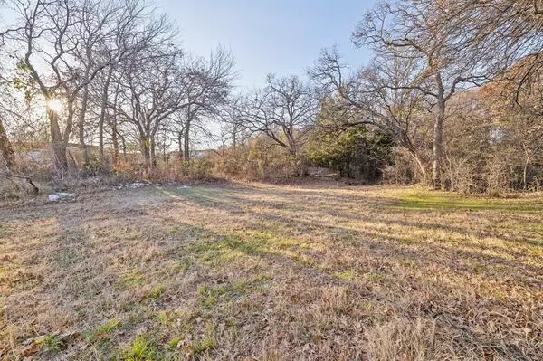 Azle, TX 76020,331 Prairie Lane