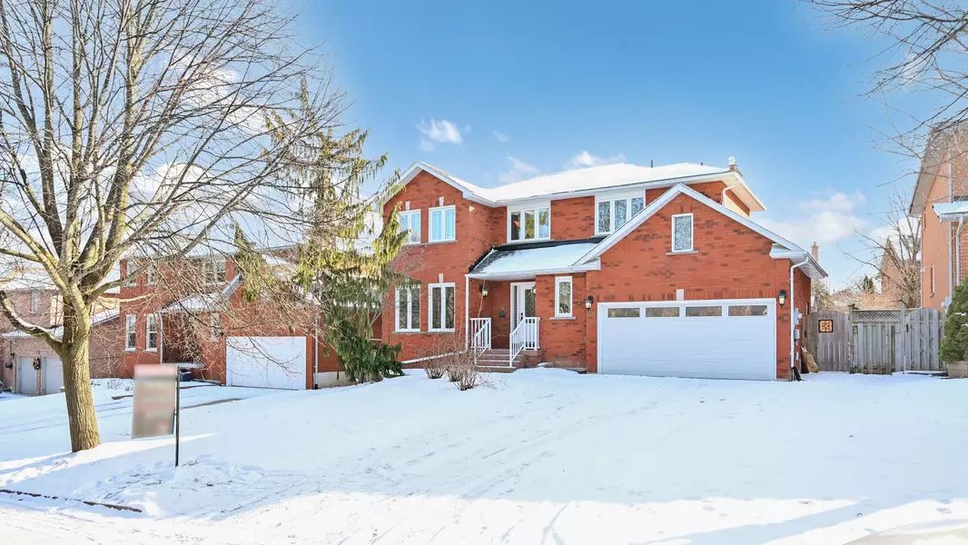 88 Ballard CRES, York, ON L3X 1S1