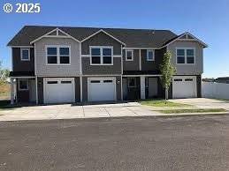 808 E AUTUMN AVE, Hermiston, OR 97838