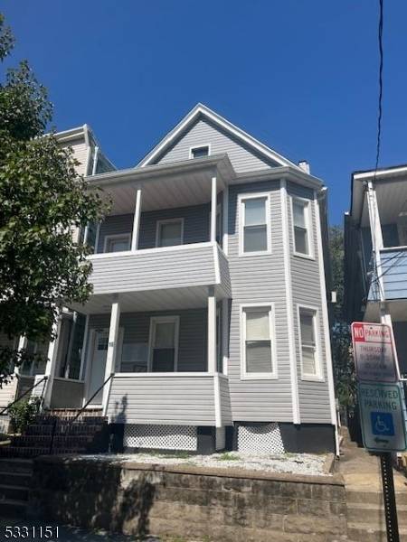 16 Quincy St, Passaic City, NJ 07055