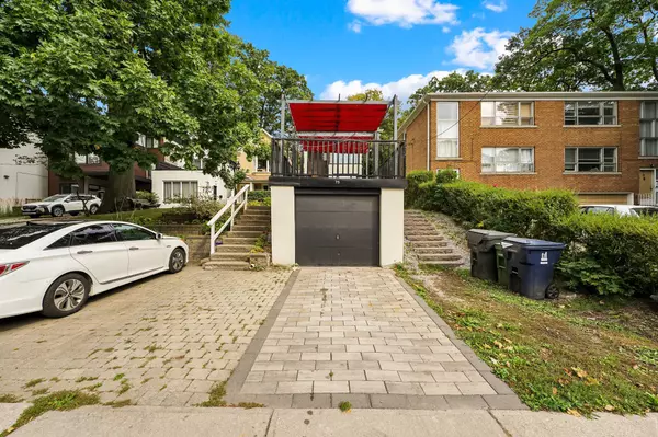 75 Kenilworth AVE, Toronto E02, ON M4L 3S4