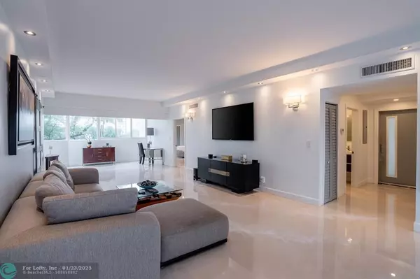 Fort Lauderdale, FL 33301,333 Sunset Dr  #108