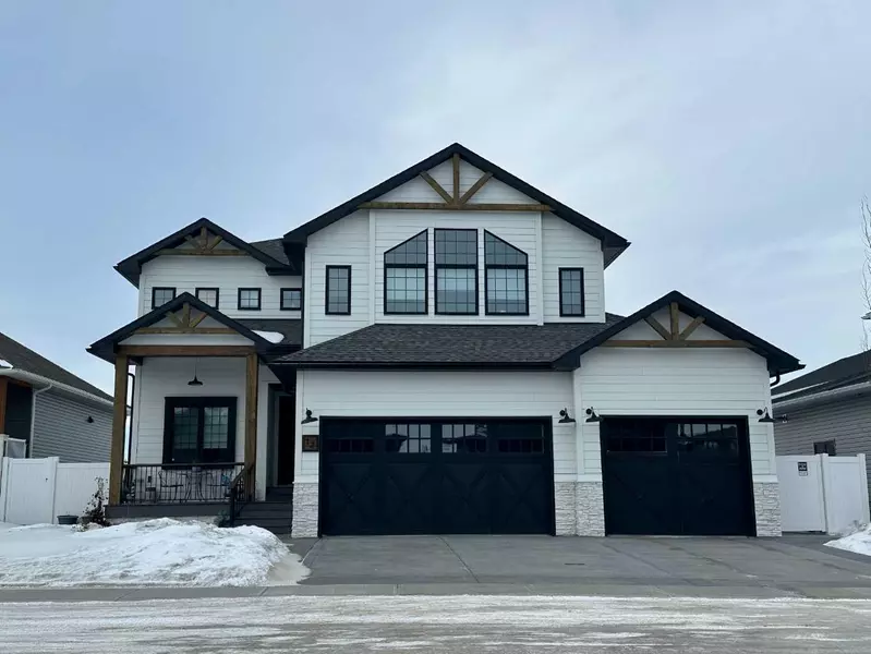 12 Coutts Close, Olds, AB T4H 0G1