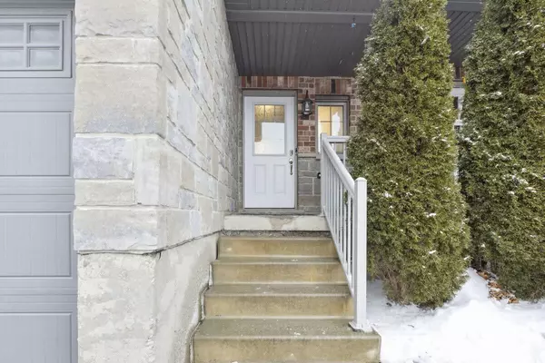 Kitchener, ON N2P 0E2,75 Meadowridge ST